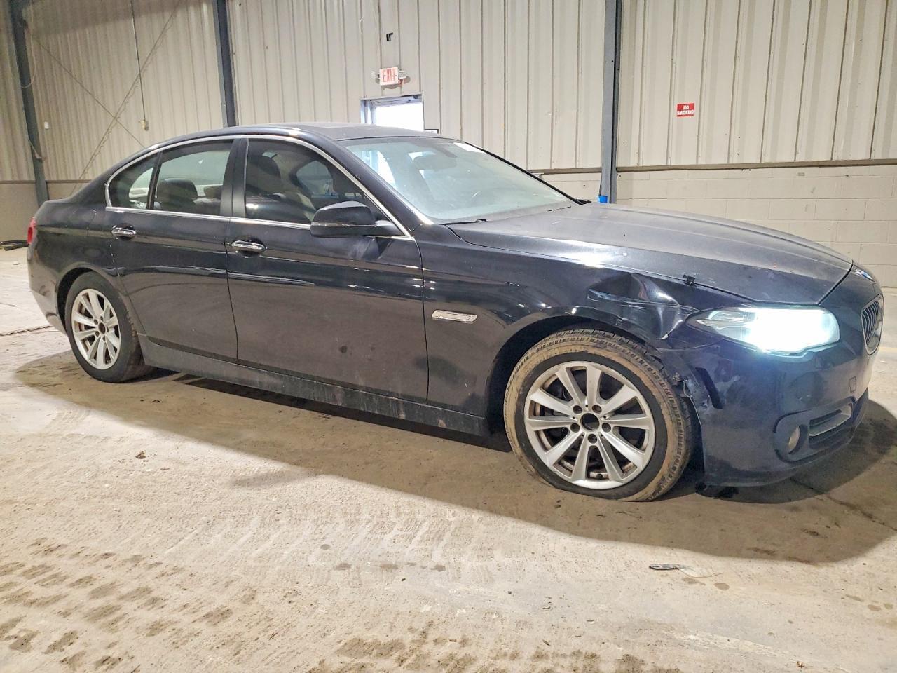 2015 BMW 528 I - Фото 4