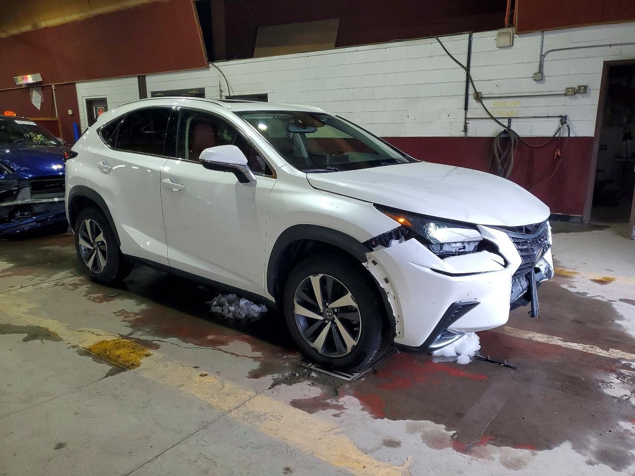 2020 Lexus Nx 300 - Фото 4