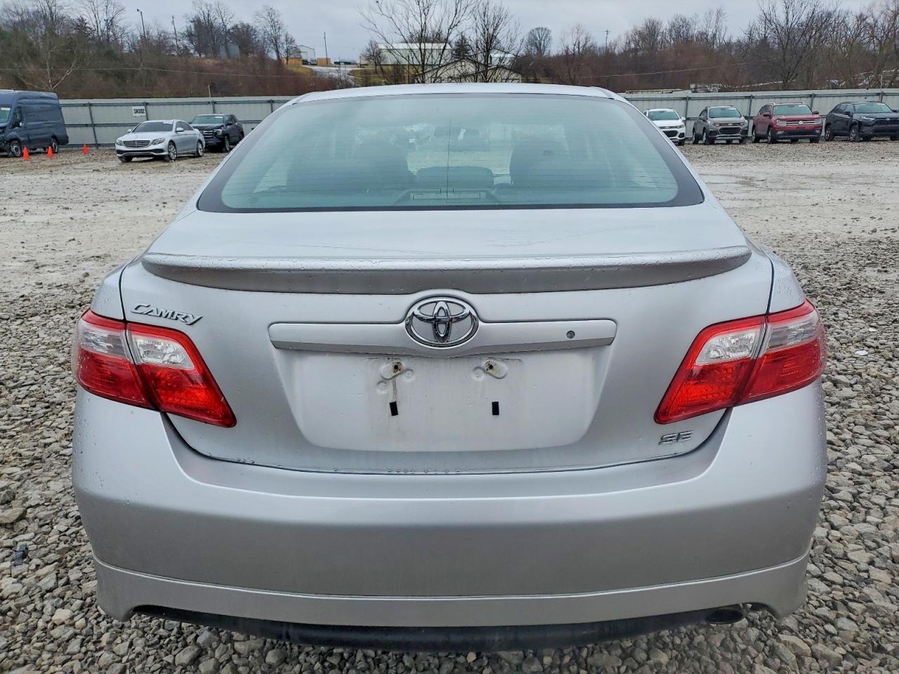 2009 Toyota Camry - Image 6