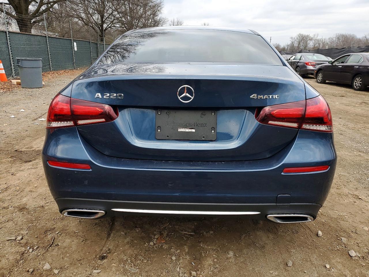 2022 Mercedes-Benz A 220 4Matic - Фото 6