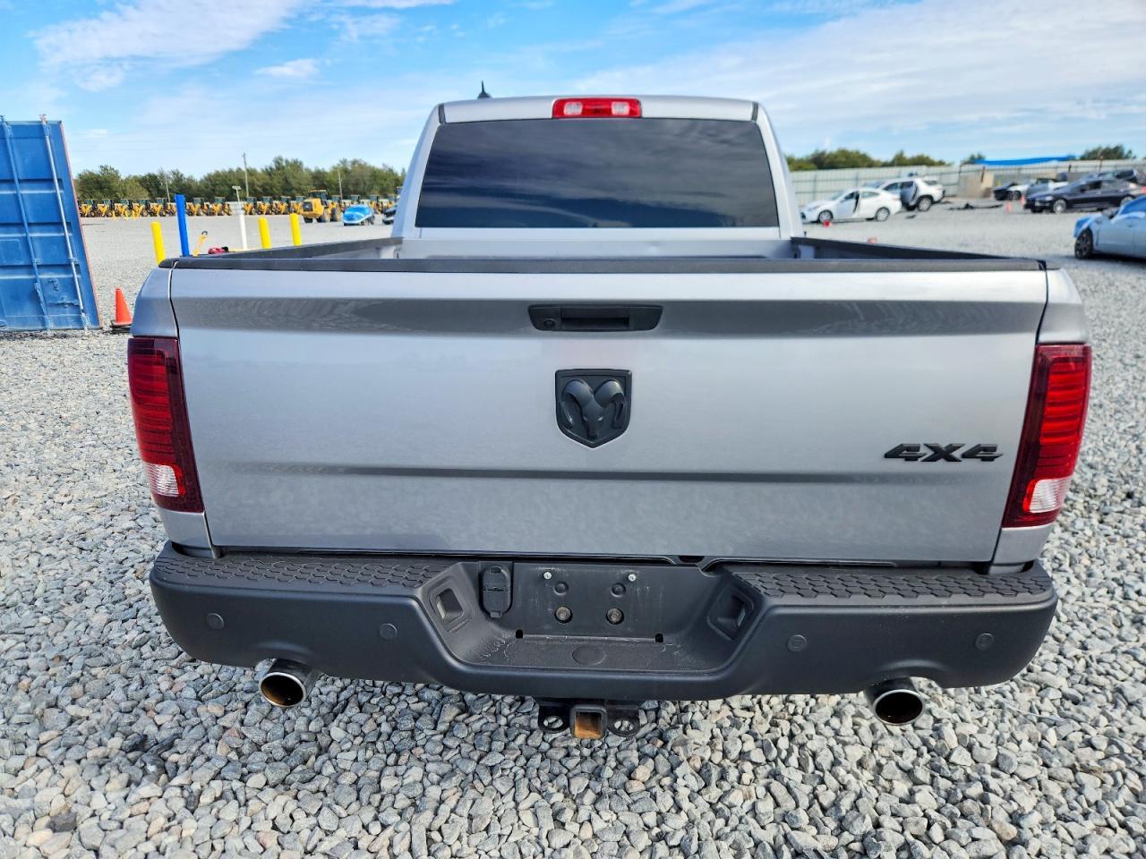 2021 Ram 1500 Classic Slt - Фото 6