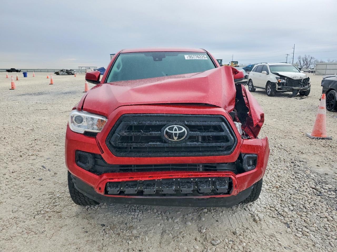 2023 Toyota Tacoma Double Cab - Image 5