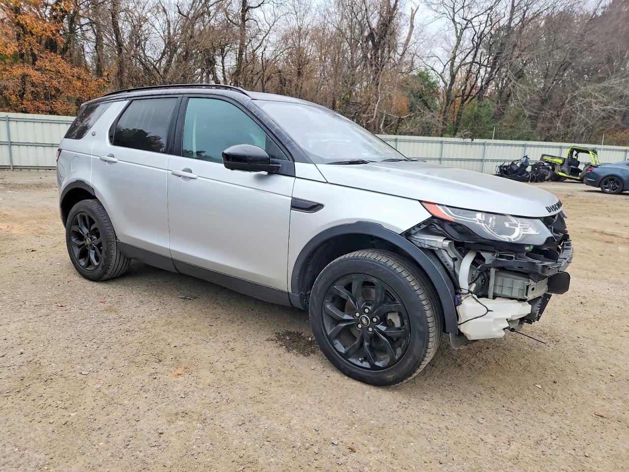 2017 Land Rover Discovery Sport Hse - Image 4