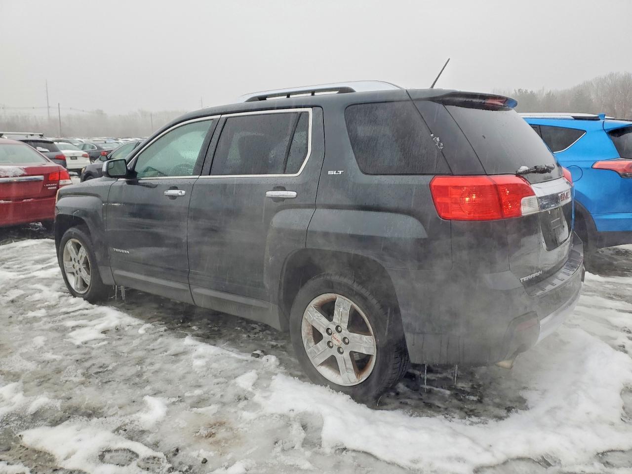 2013 GMC Terrain Slt - Image 2