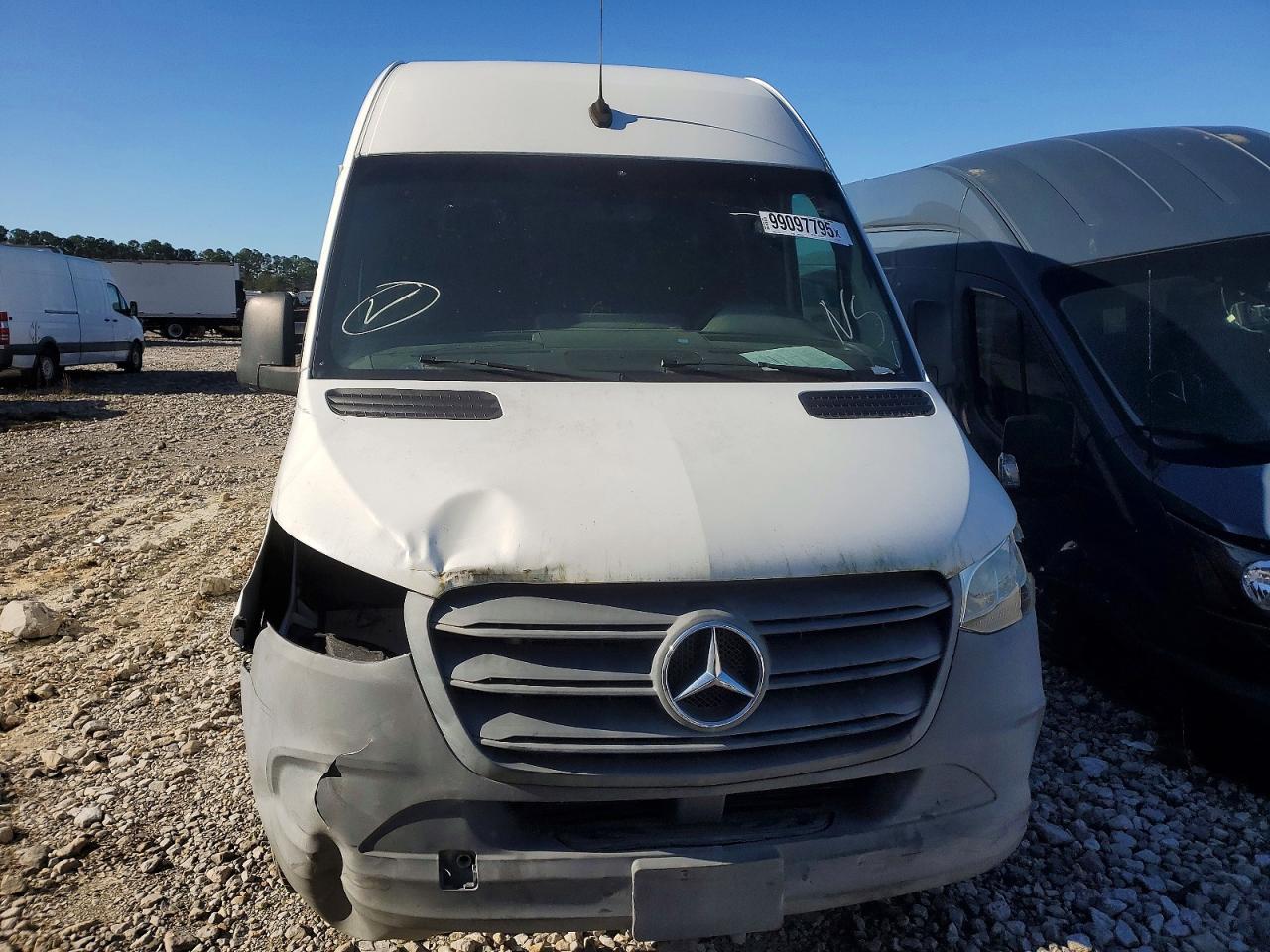 2021 Mercedes-Benz Sprinter 2500 Cargo 2.0L High Roof - Фото 5