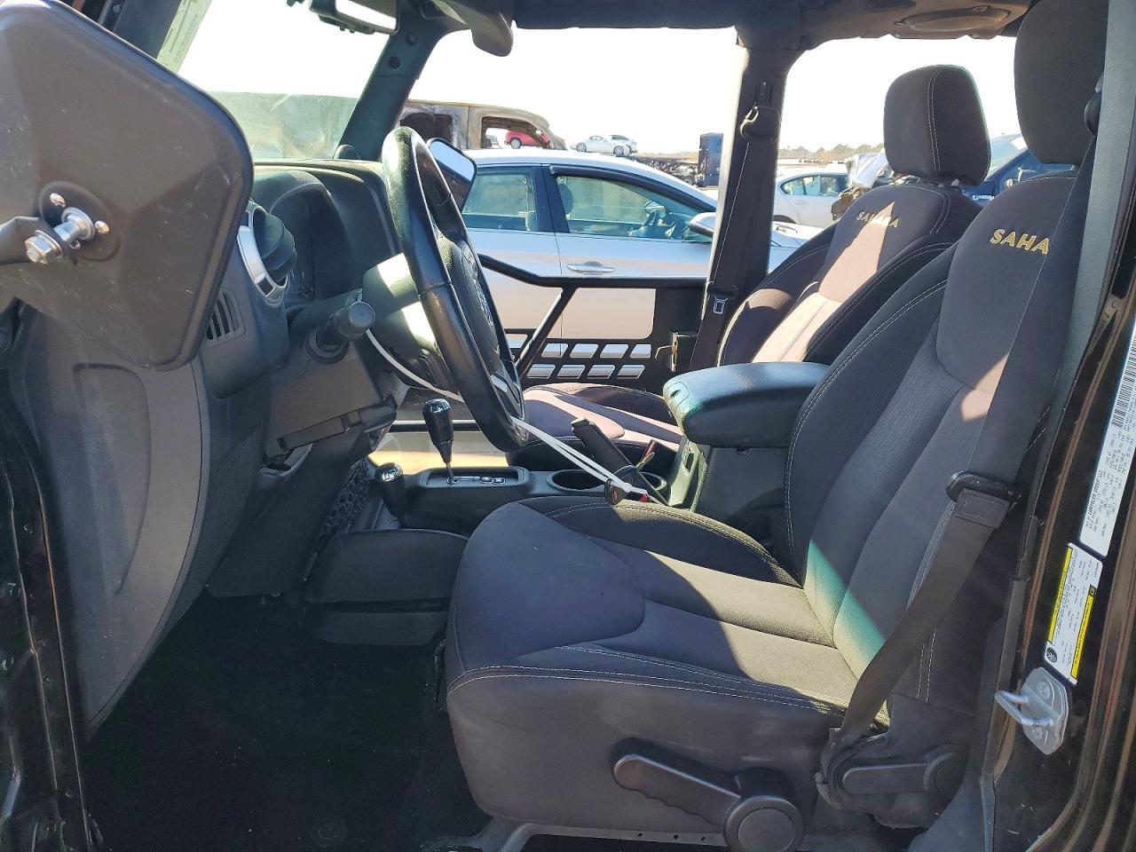 2014 Jeep Wrangler Unlimited Sahara - Фото 7