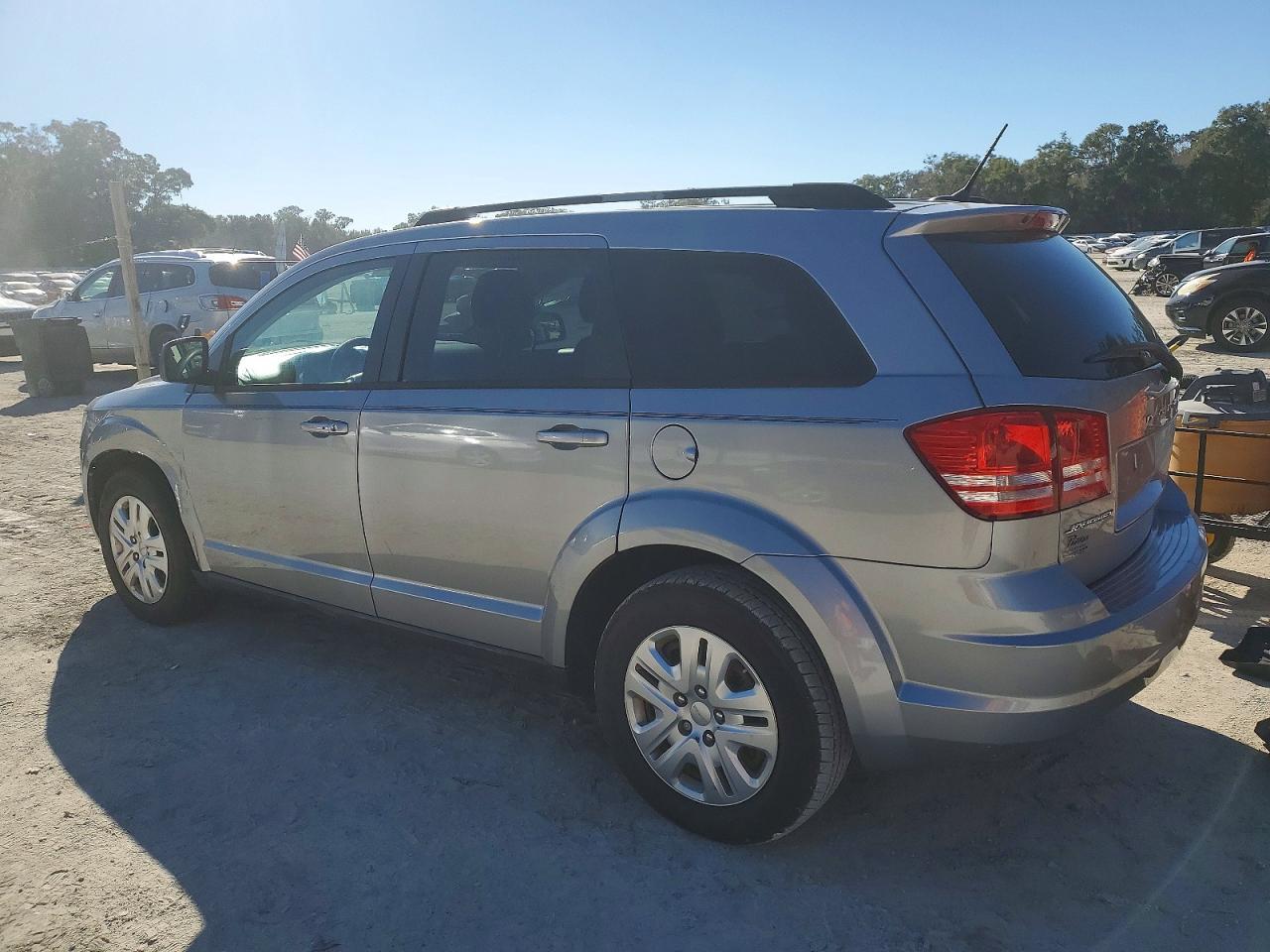 2017 Dodge Journey Se - Image 2