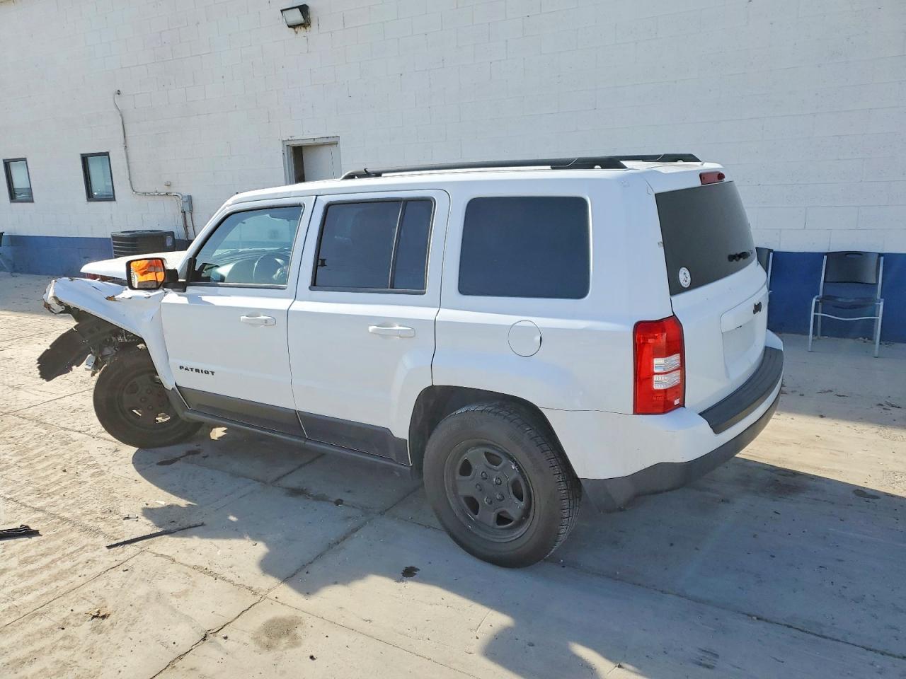 2014 Jeep Patriot Sport - Image 2