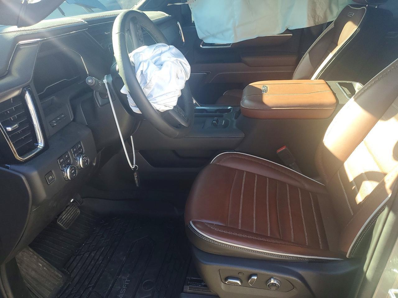2025 GMC Sierra K3500 Denali Ultimate - Фото 7