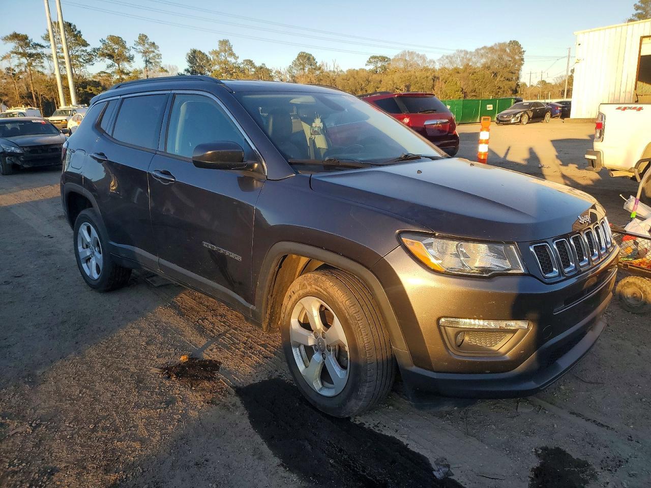 2021 Jeep Compass Latitude - Фото 4
