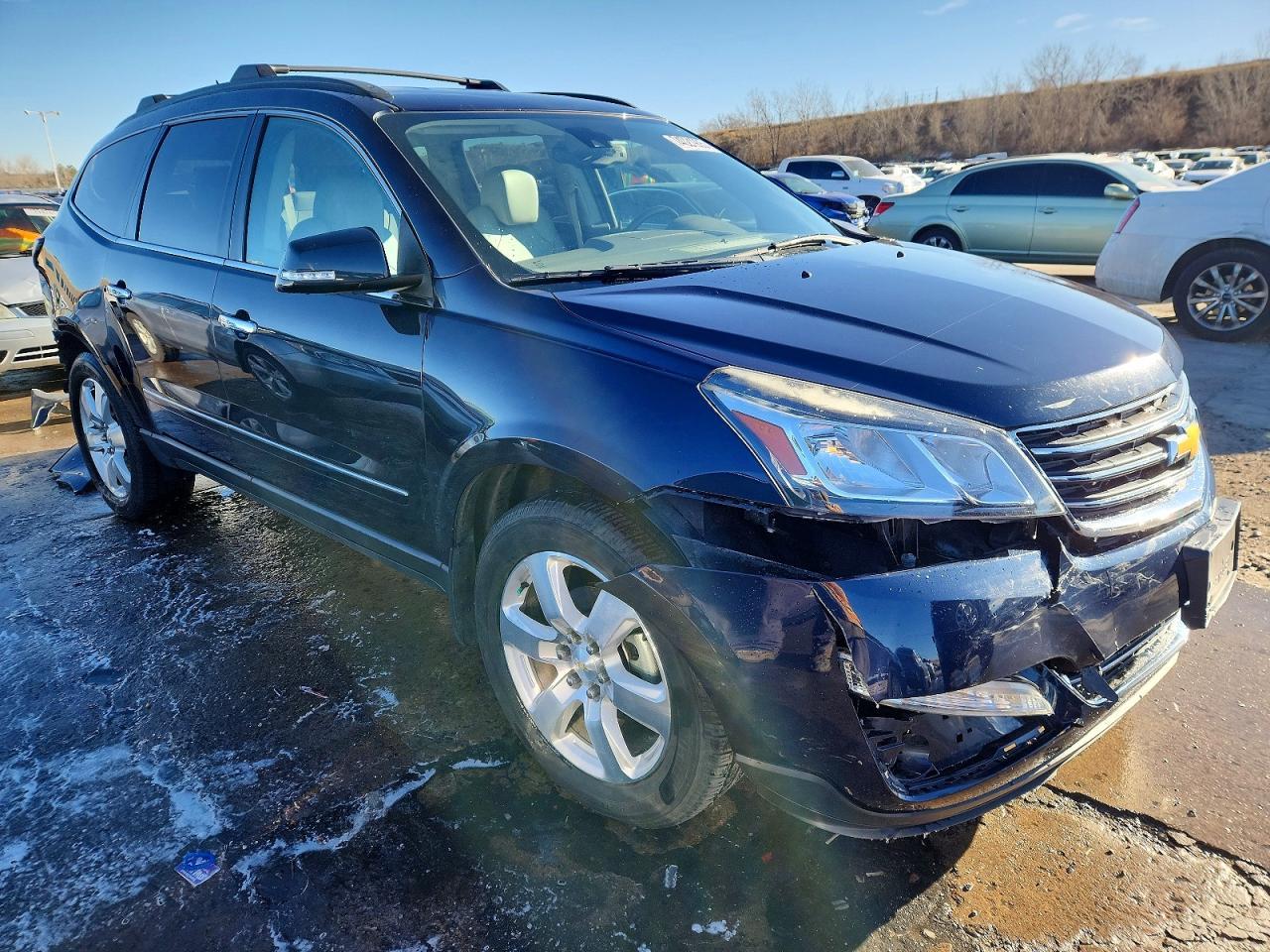 2017 Chevrolet Traverse Premier - Фото 4