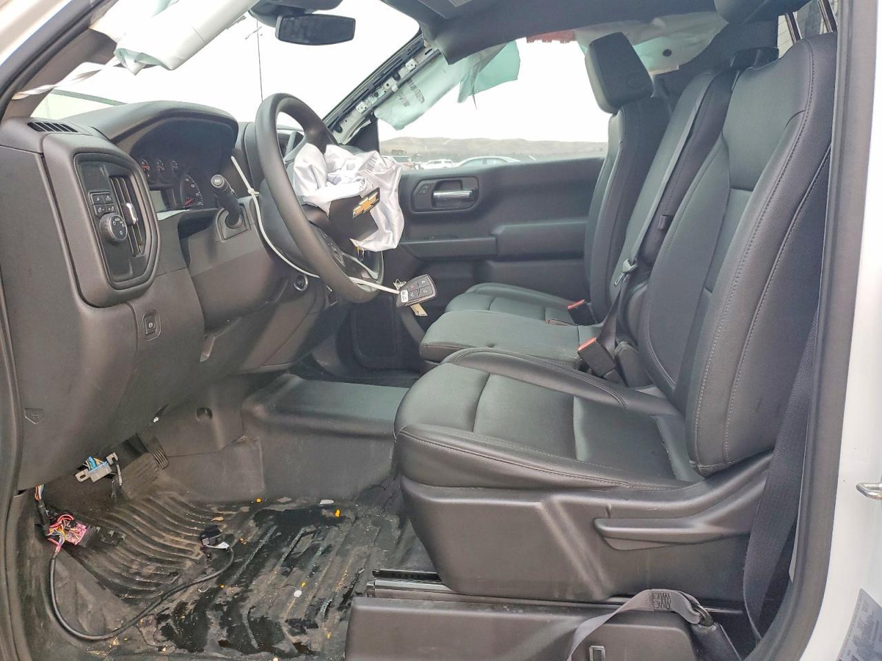 2022 Chevrolet Silverado C1500 - Image 7