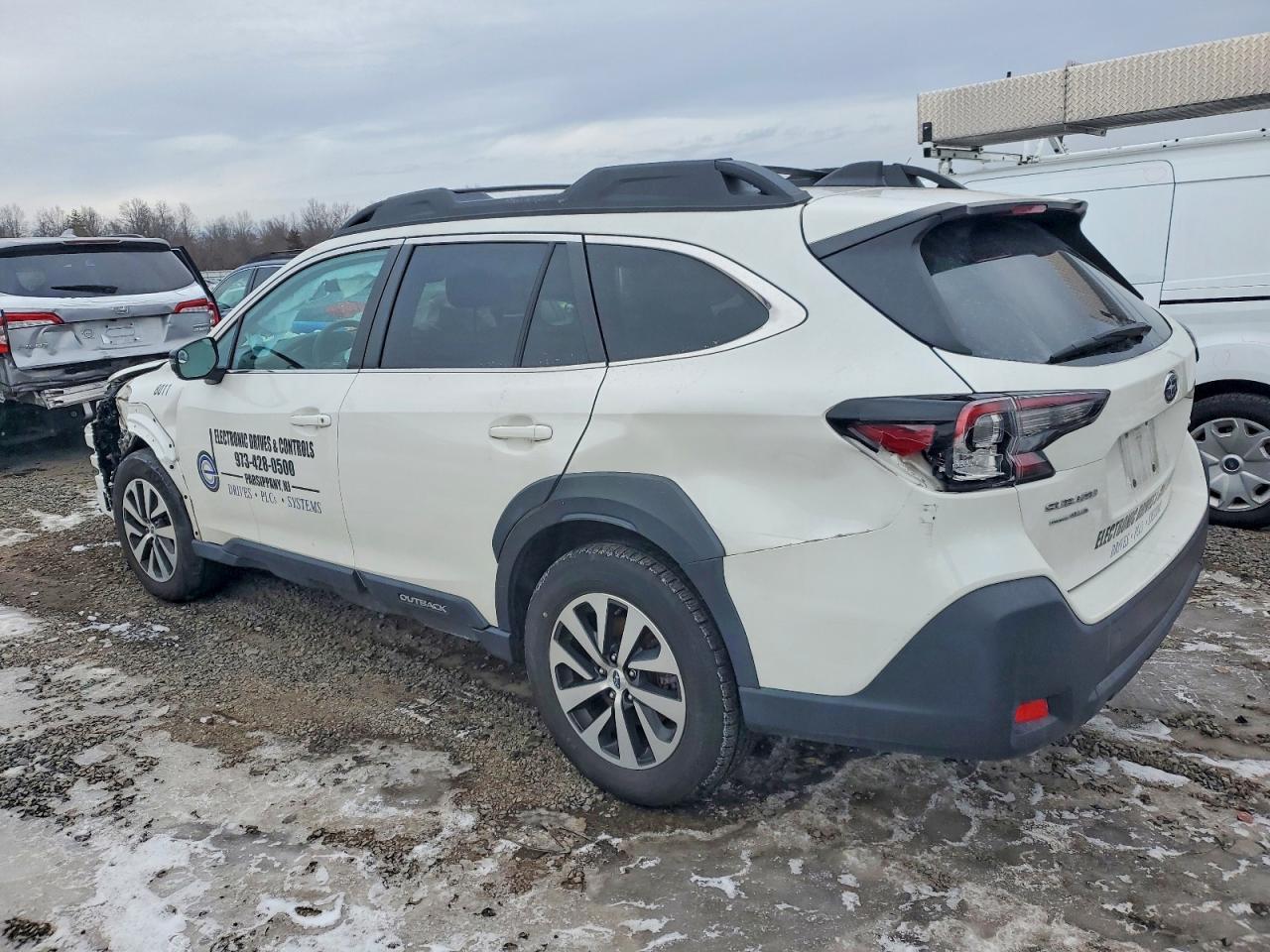 2024 Subaru Outback Premium - Фото 2