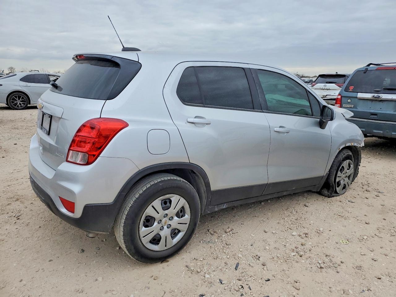 2017 Chevrolet Trax Ls - Фото 3