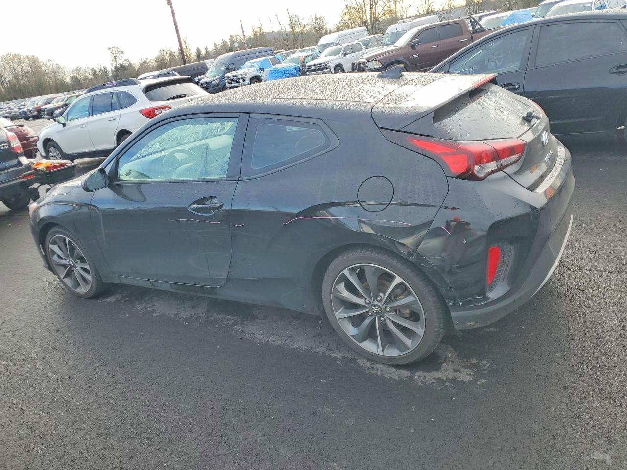 2020 Hyundai Veloster Base - Фото 2