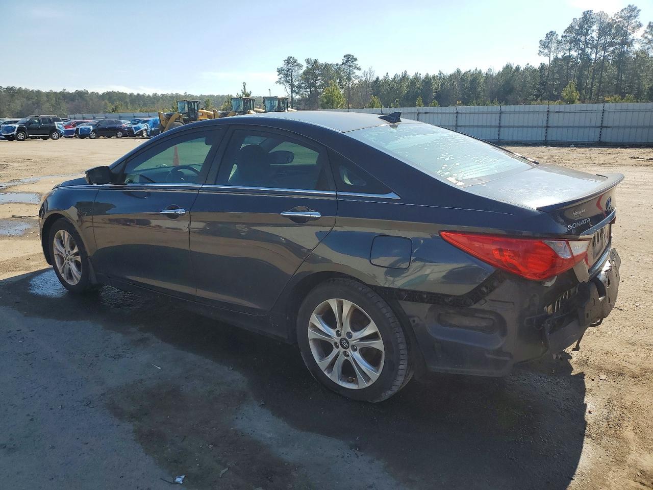2013 Hyundai Sonata Se - Фото 2