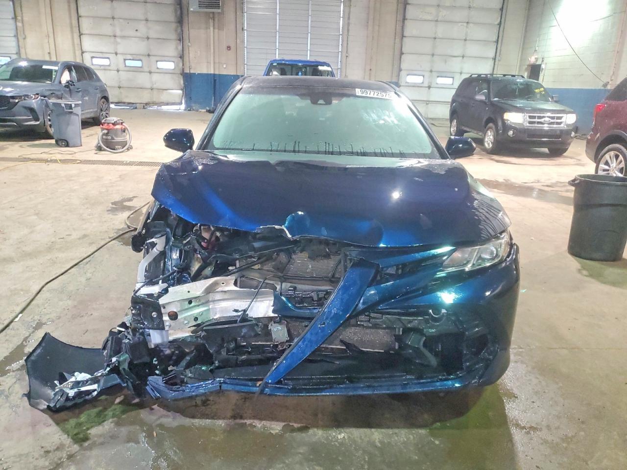 2019 Toyota Camry Le - Фото 5