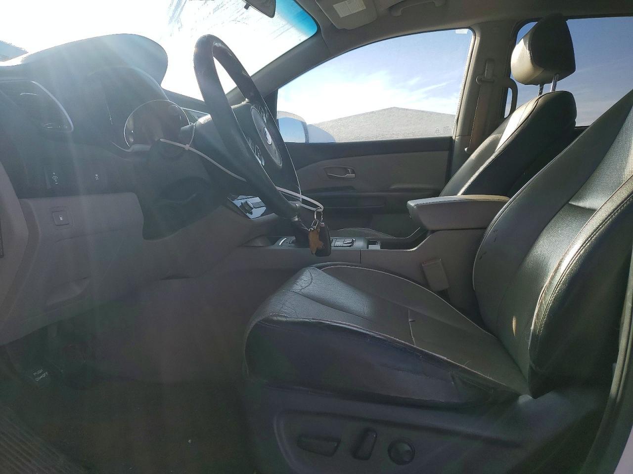 2017 Kia Sedona Lx - Фото 7