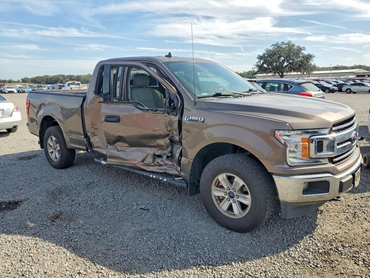 2019 Ford F150 Super Cab - Image 4