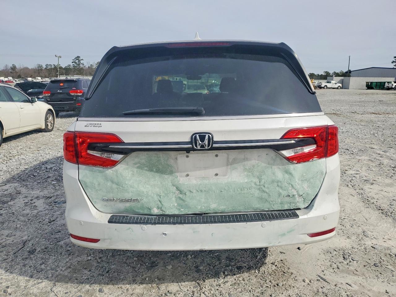 2024 Honda Odyssey Touring - Фото 6