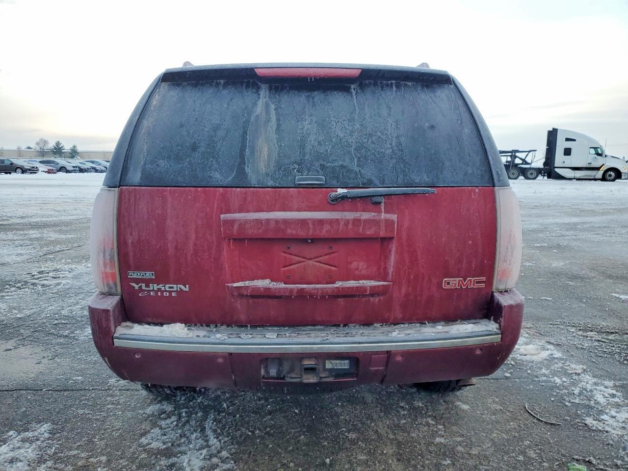 2009 GMC Yukon Denali - Image 6