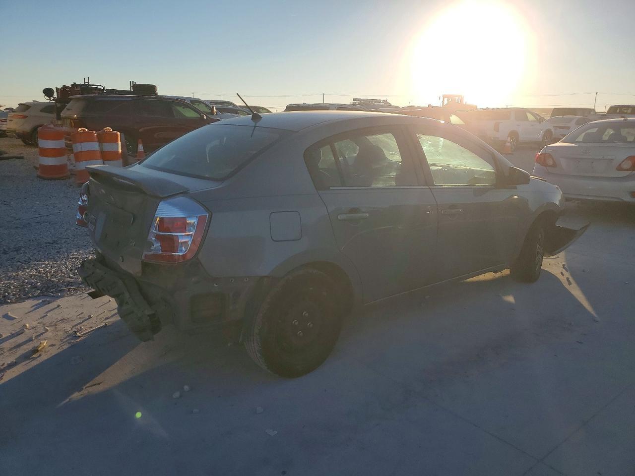 2007 Nissan Sentra 2.0 - Фото 3