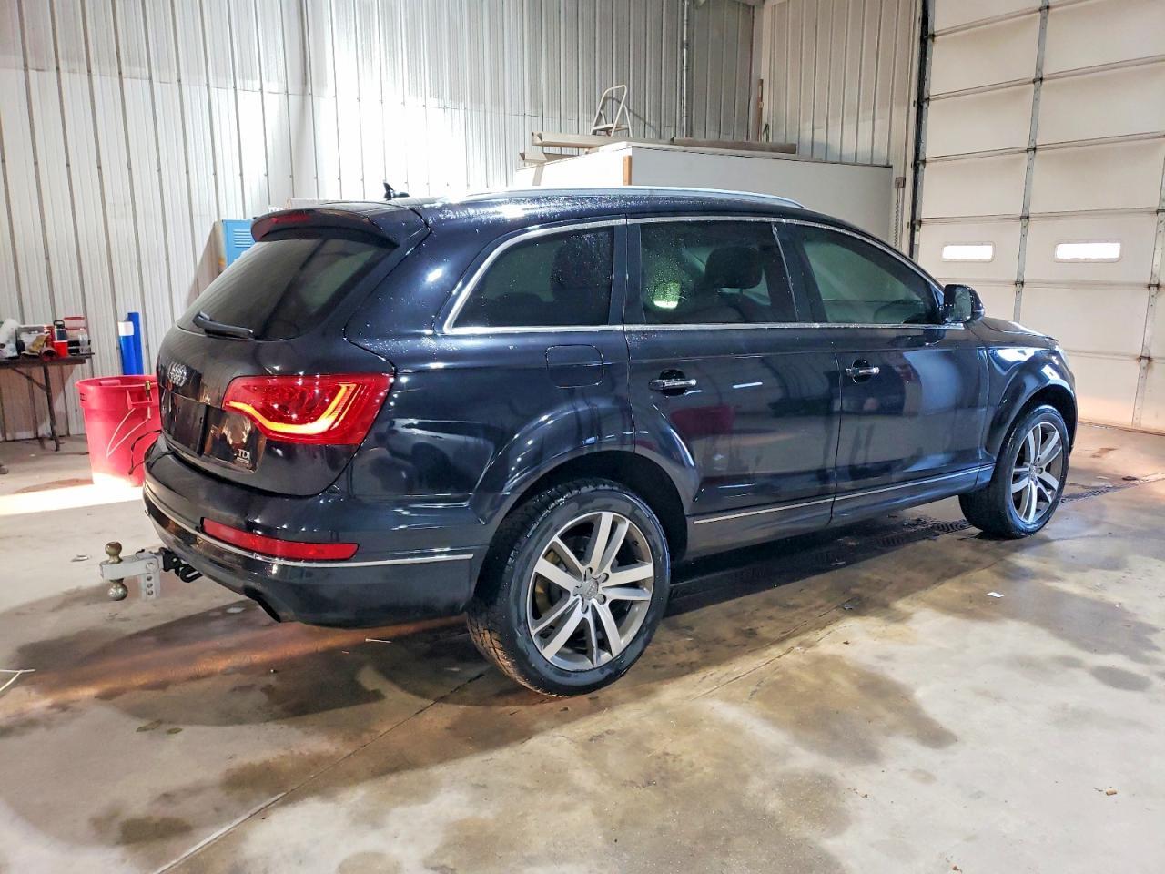 2012 Audi Q7 Premium Plus - Image 3