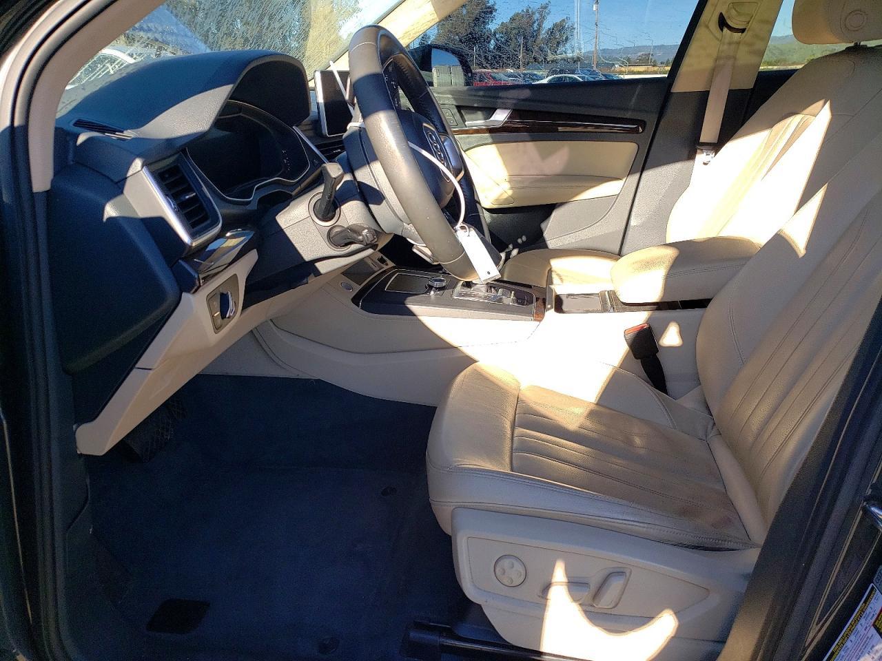 2019 Audi Q5 Premium Plus - Image 7