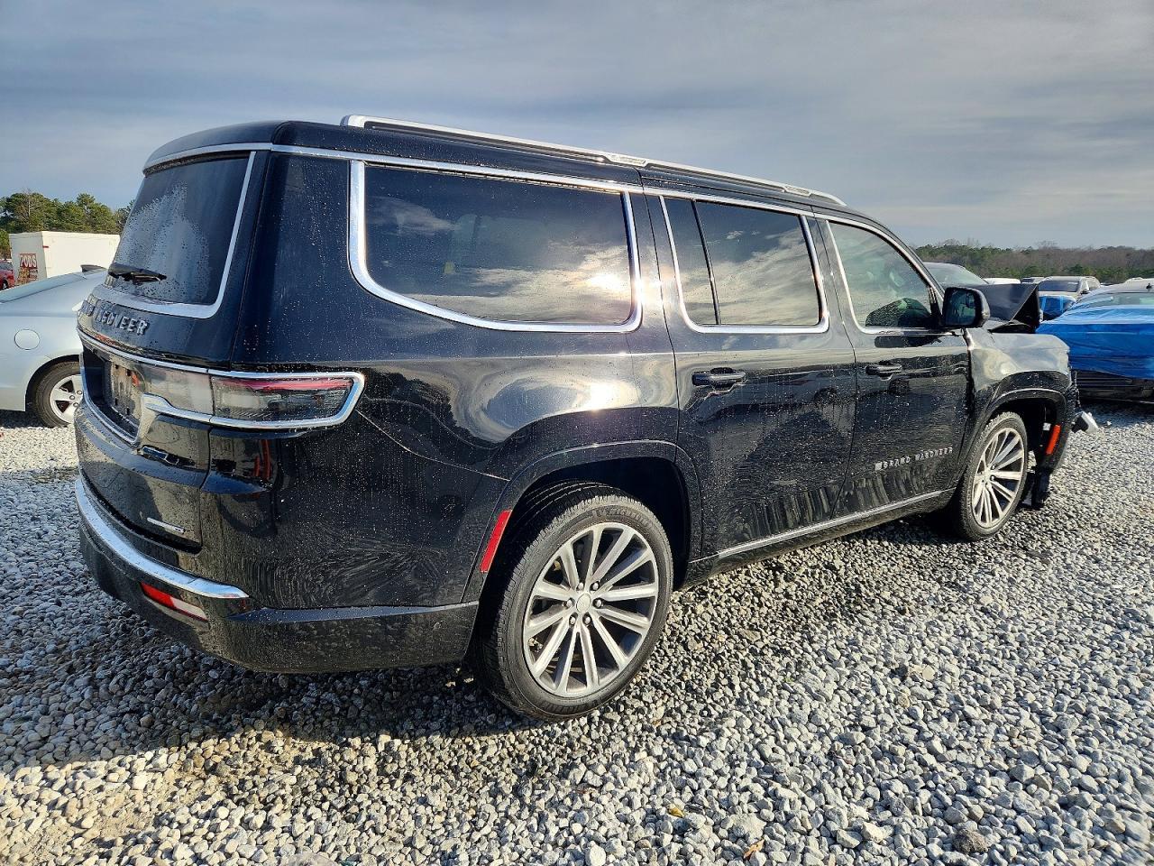 2022 Jeep Grand Wagoneer Series I - Фото 3