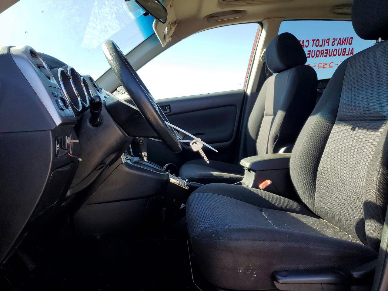 2006 Pontiac Vibe - Image 7