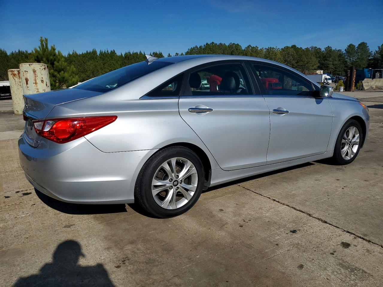 2013 Hyundai Sonata - Фото 3