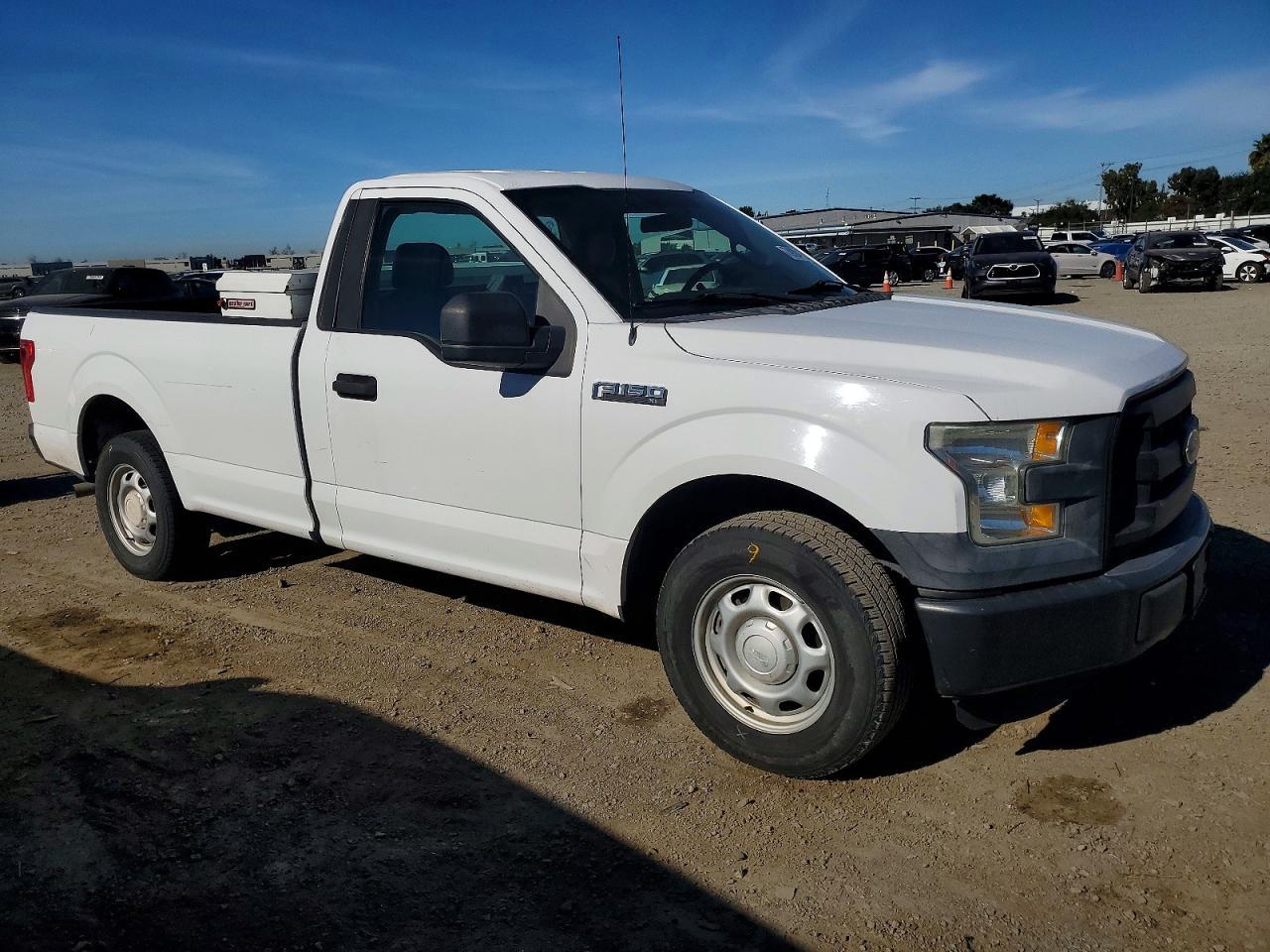 2016 Ford F150 - Image 4