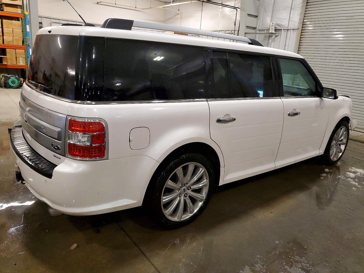 2019 Ford Flex Limited - Image 3