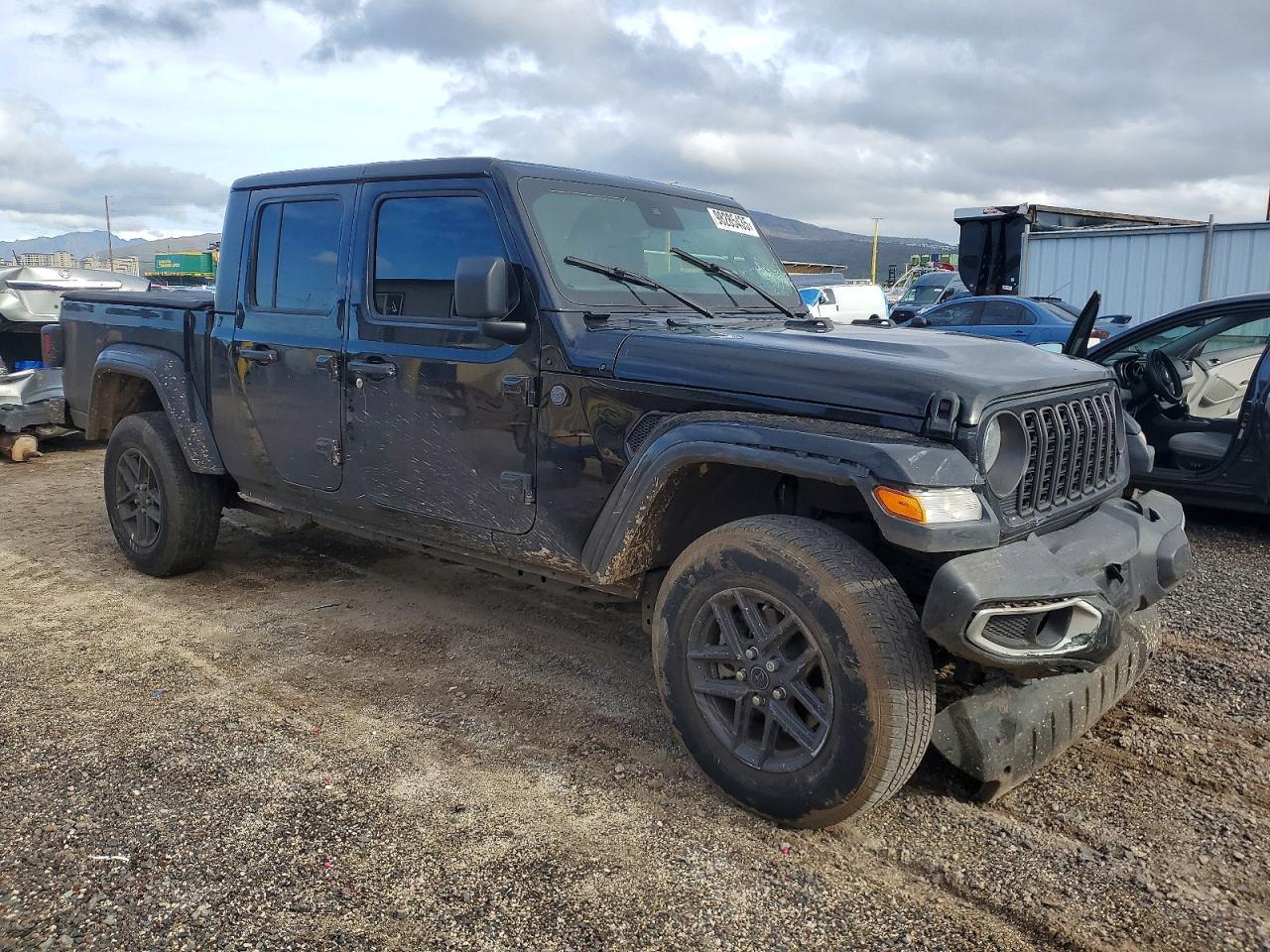 2024 Jeep Gladiator Sport - Image 4