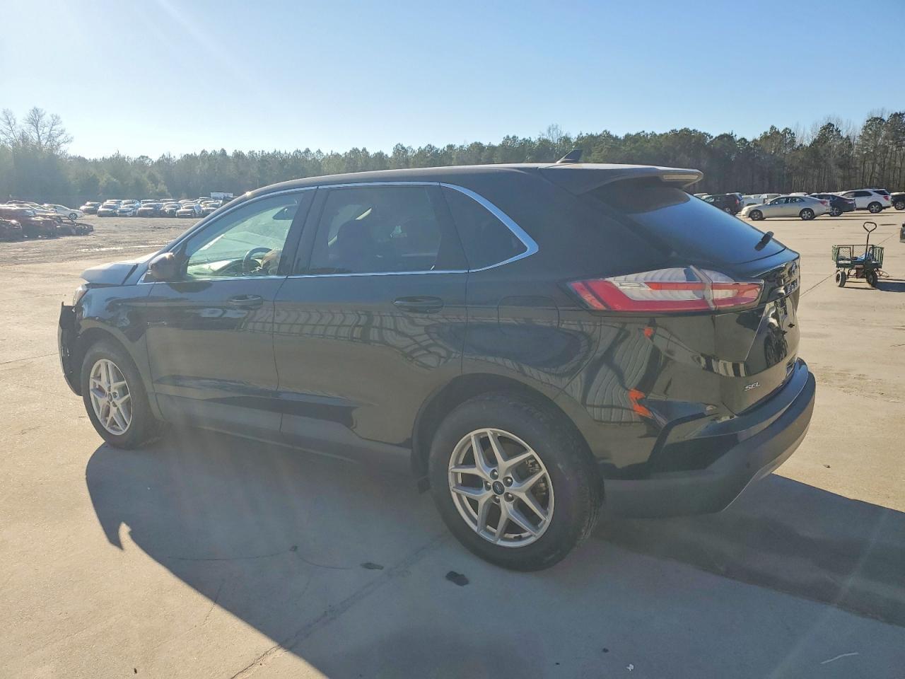 2021 Ford Edge Sel - Image 2