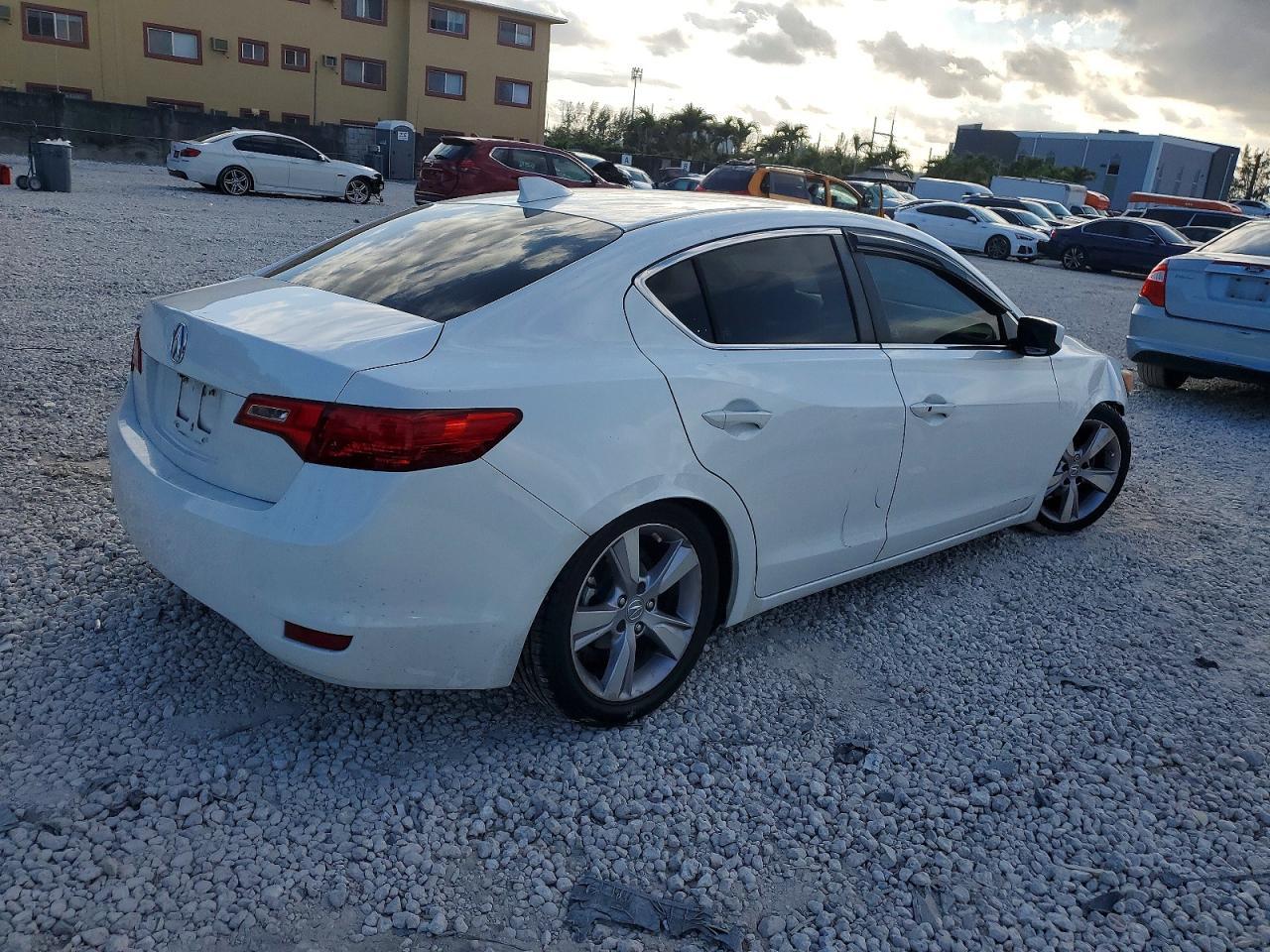 2014 Acura Ilx 20 - Фото 3