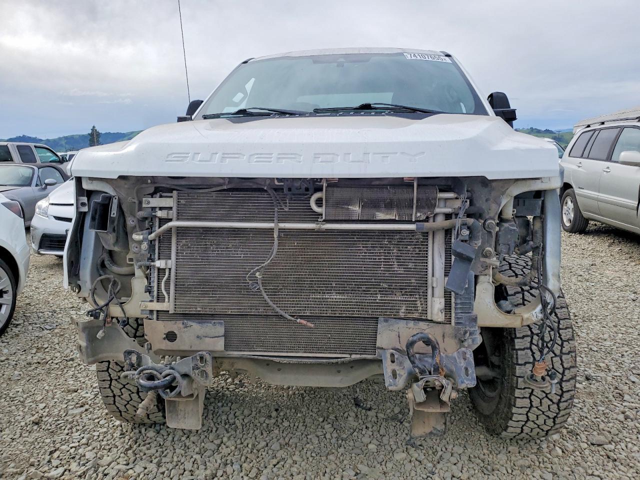 2021 Ford F250 Super Duty - Фото 5