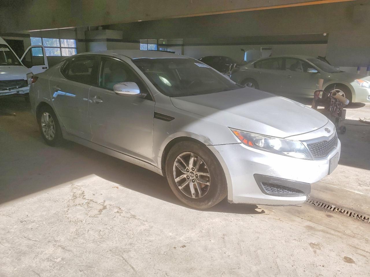 2011 Kia Optima Lx - Image 4