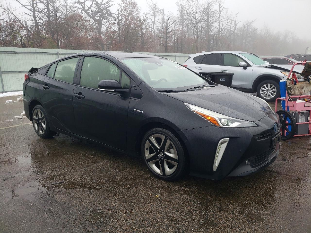 2022 Toyota Prius Night Shade - Image 4