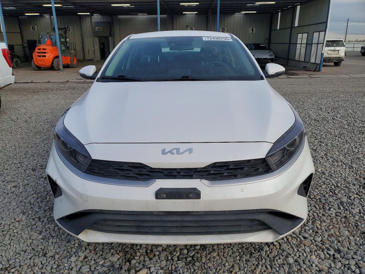 2023 Kia Forte Lx - Image 5