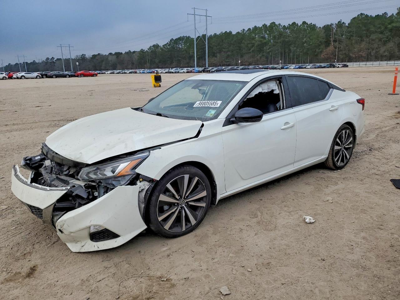 2021 Nissan Altima Sr
