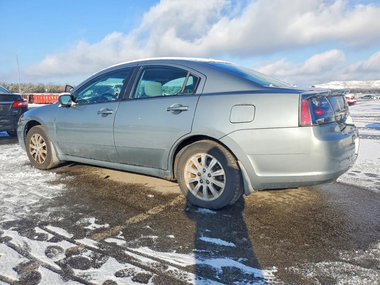 2008 Mitsubishi Galant Es Premium - Image 2