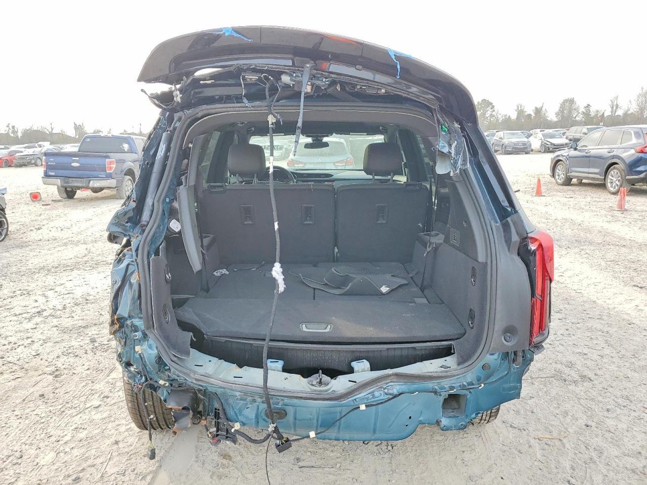 2025 Cadillac Xt6 Luxury - Фото 6