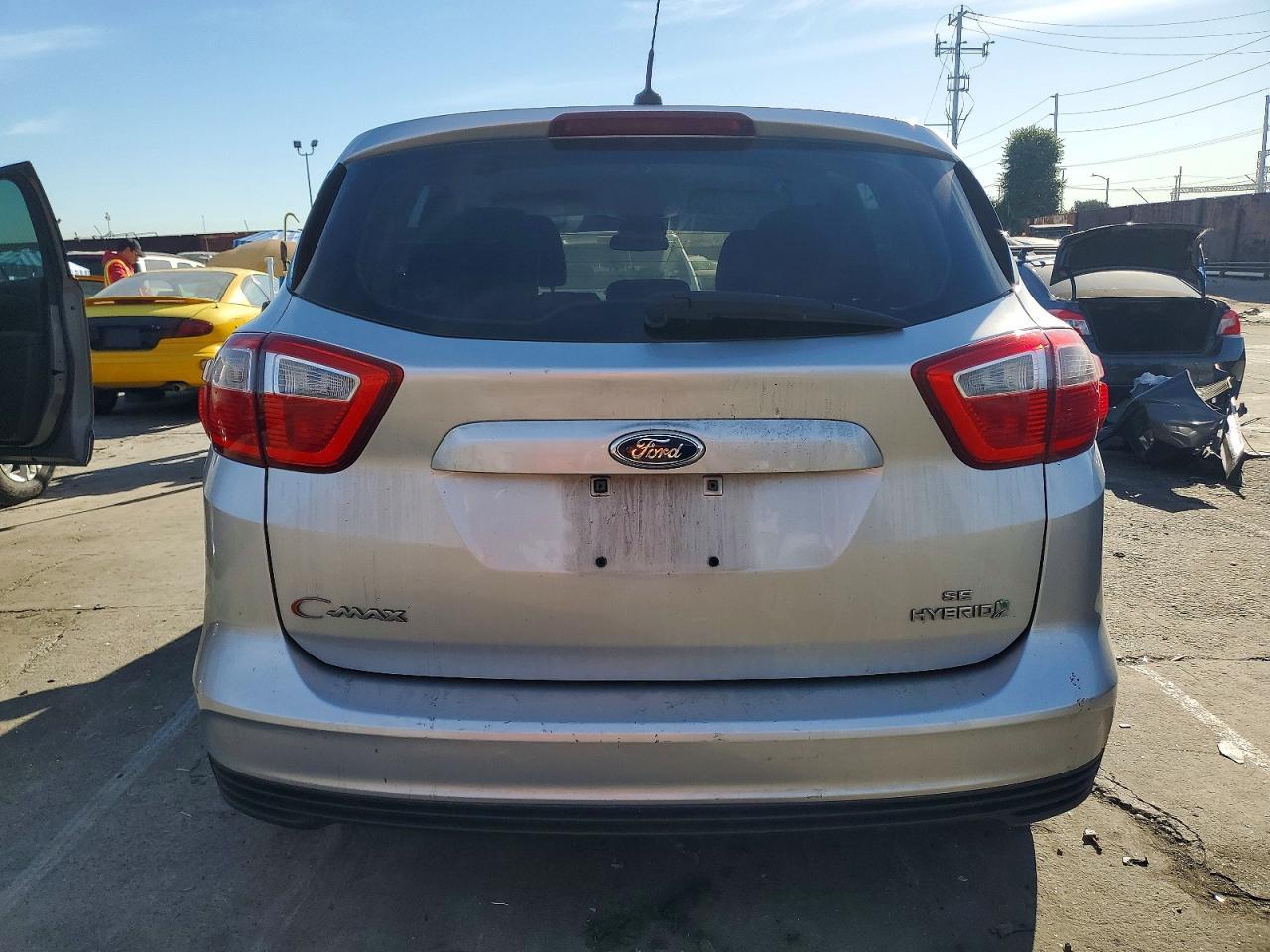 2014 Ford C-Max Se - Фото 6