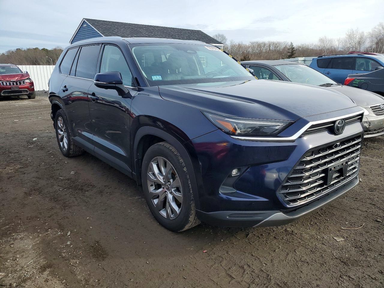 2024 Toyota Grand Highlander Limited - Фото 4