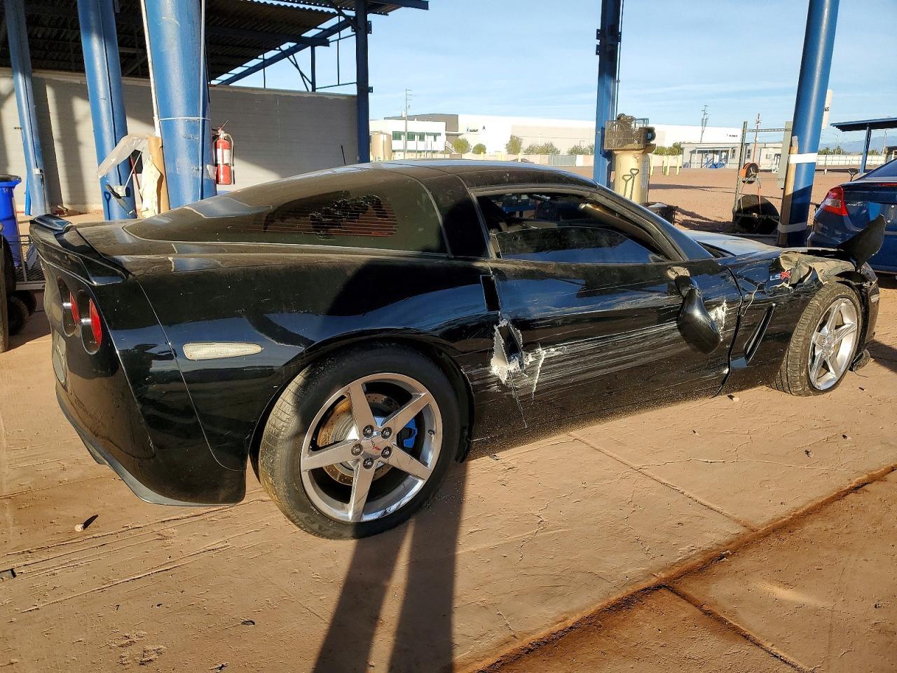 2011 Chevrolet Corvette - Фото 3