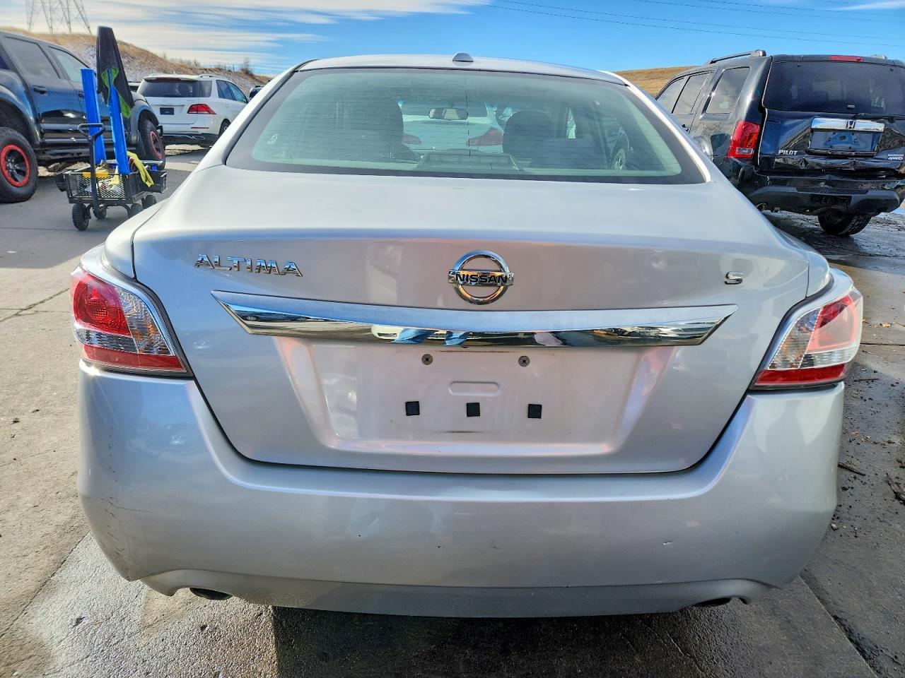 2015 Nissan Altima 2.5 S - Фото 6