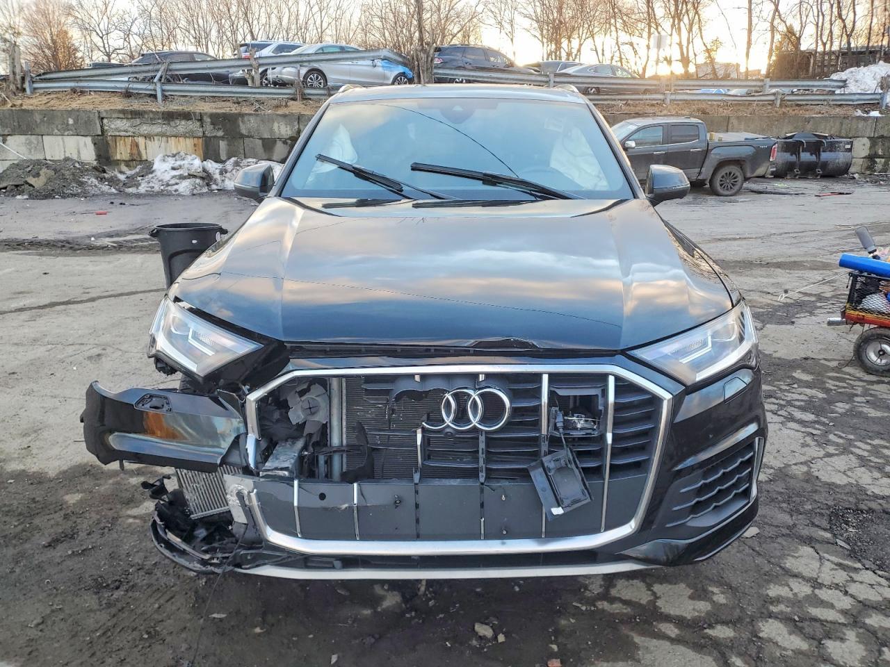 2022 Audi Q7 Premium Plus - Фото 5