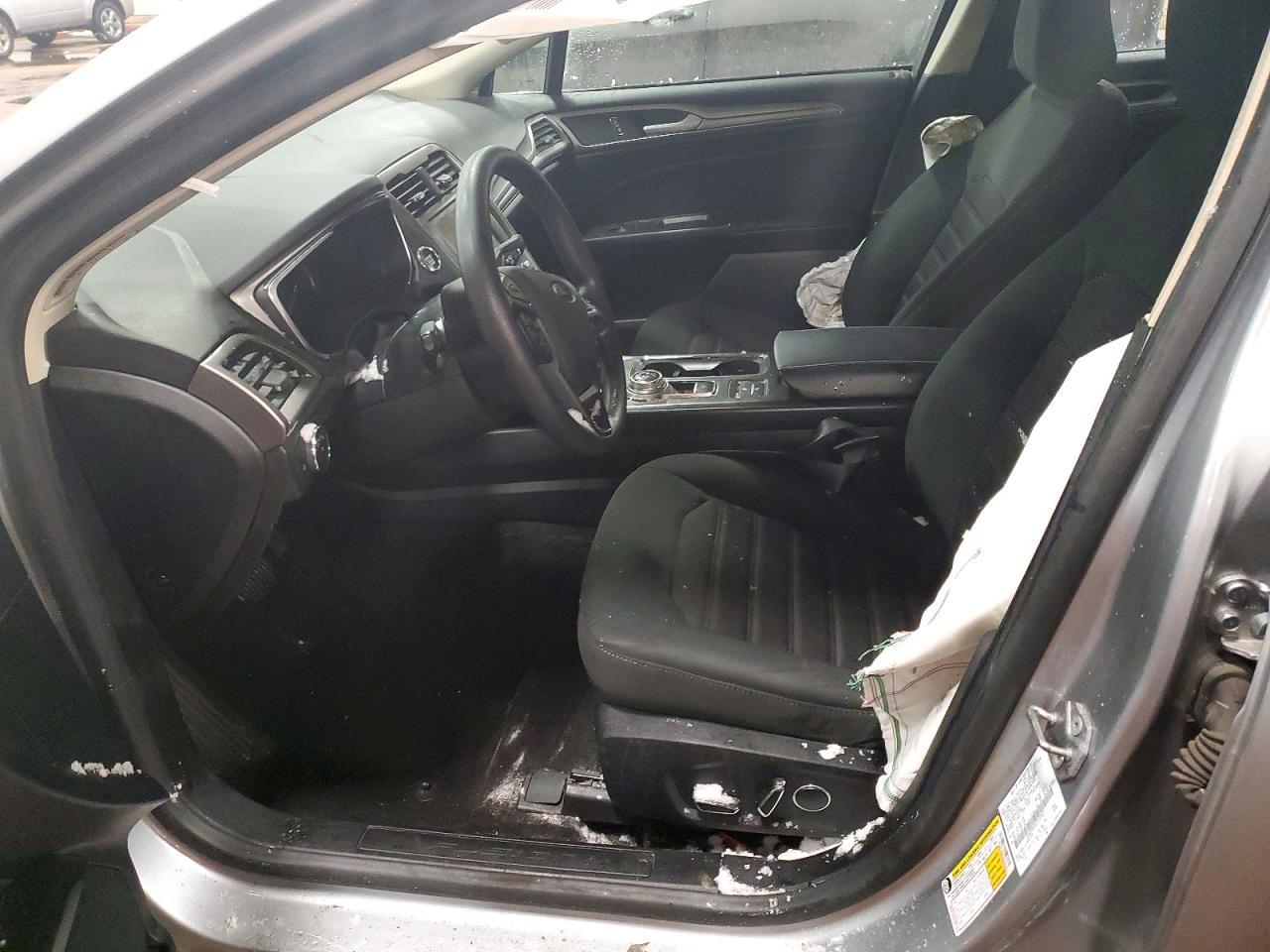 2020 Ford Fusion Se - Image 7