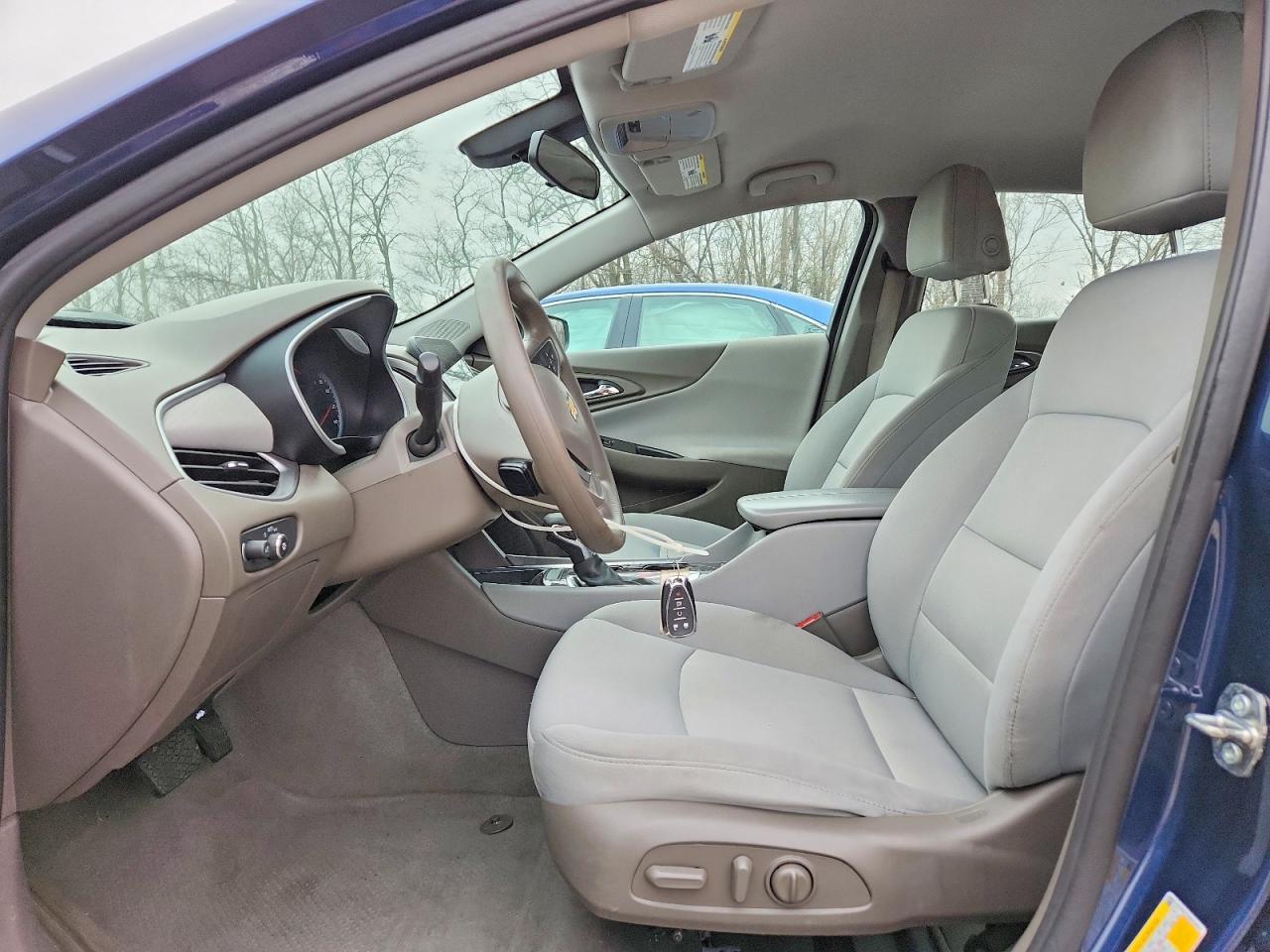 2022 Chevrolet Malibu Lt - Image 7